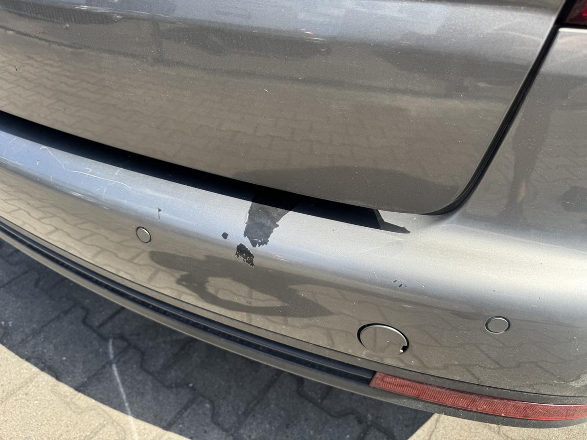 VW Touran 1T original Sto&szlig;stange Stossfaenger hinten LD7S Graumetallic Facelift Bj.2008